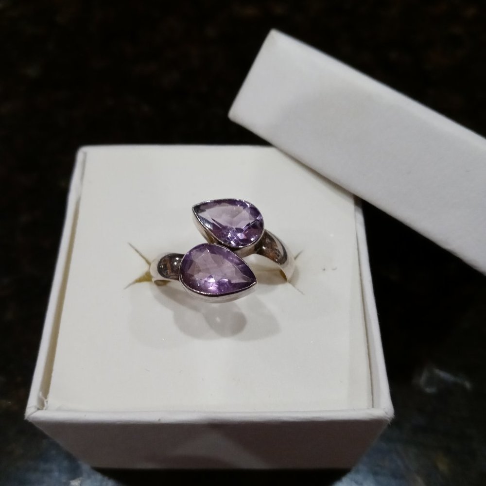 4 carat NWOT Natural African Amethyst Teardrop Ring